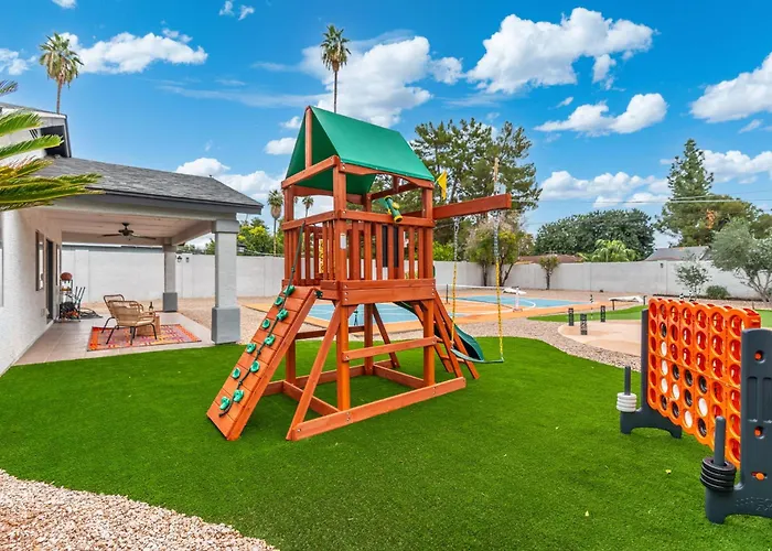Heated Pool Pickleball Mini Putt Gym Sleeps 24 Hébergement de vacances