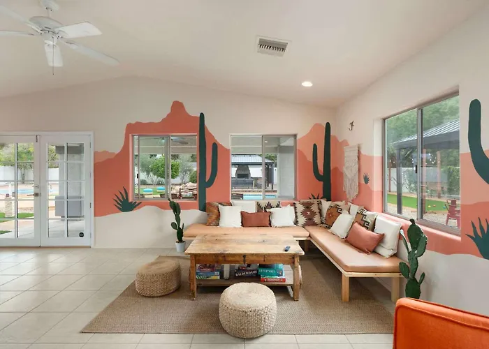 Heated Pool Pickleball Mini Putt Gym Sleeps 24 * Phoenix