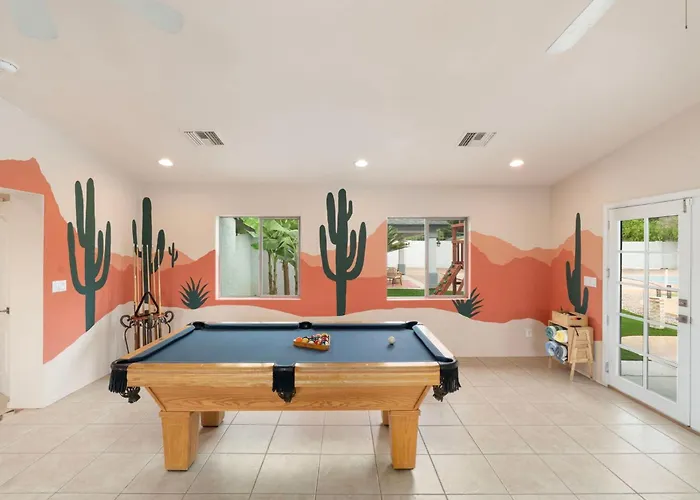 Heated Pool Pickleball Mini Putt Gym Sleeps 24 Hébergement de vacances